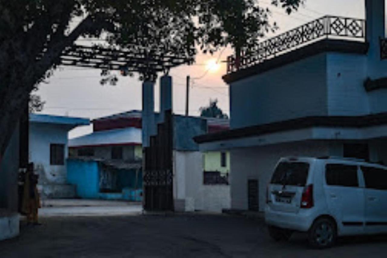 Mp Tourist Bunglow , Chitrakoot Hotel Sitapur Muafi Bagian luar foto