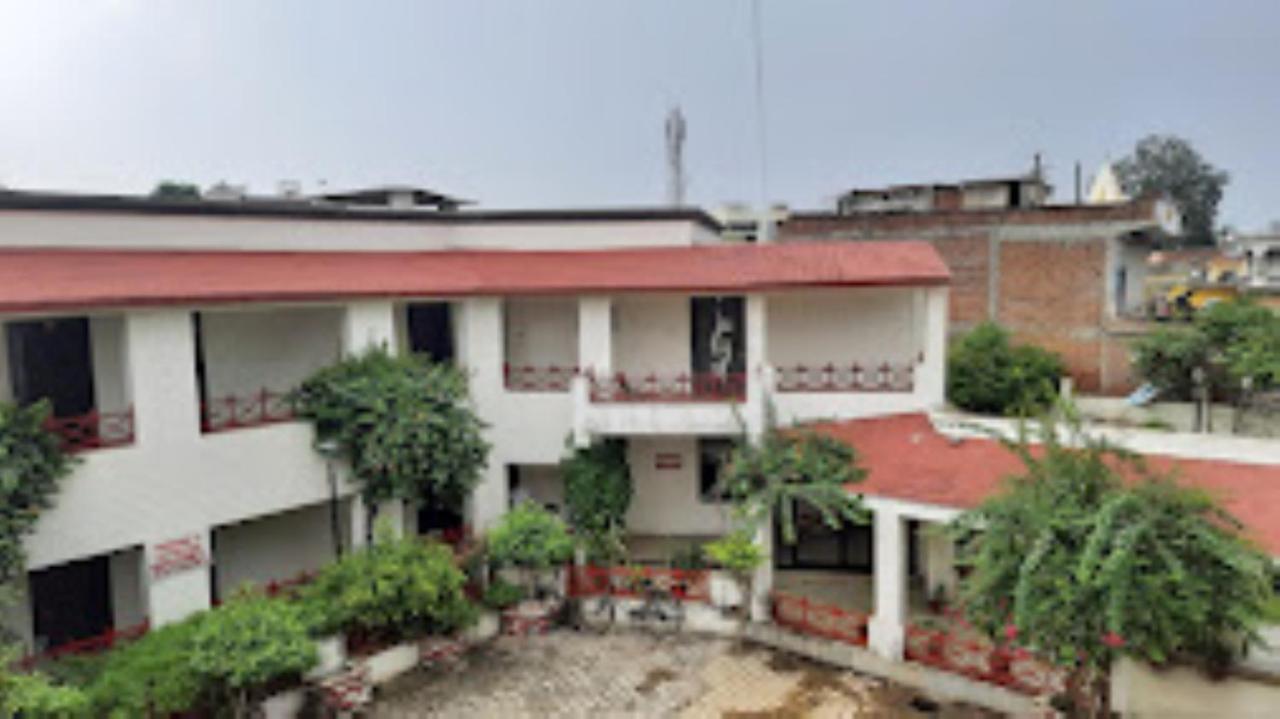 Mp Tourist Bunglow , Chitrakoot Hotel Sitapur Muafi Bagian luar foto